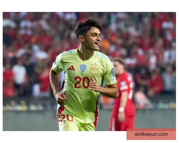 西班牙佩德里中场大脑