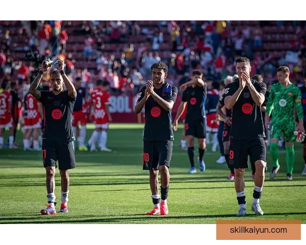 莱万多夫斯基欧冠铜靴表现持续提升，成为球队进攻的重要火力点。